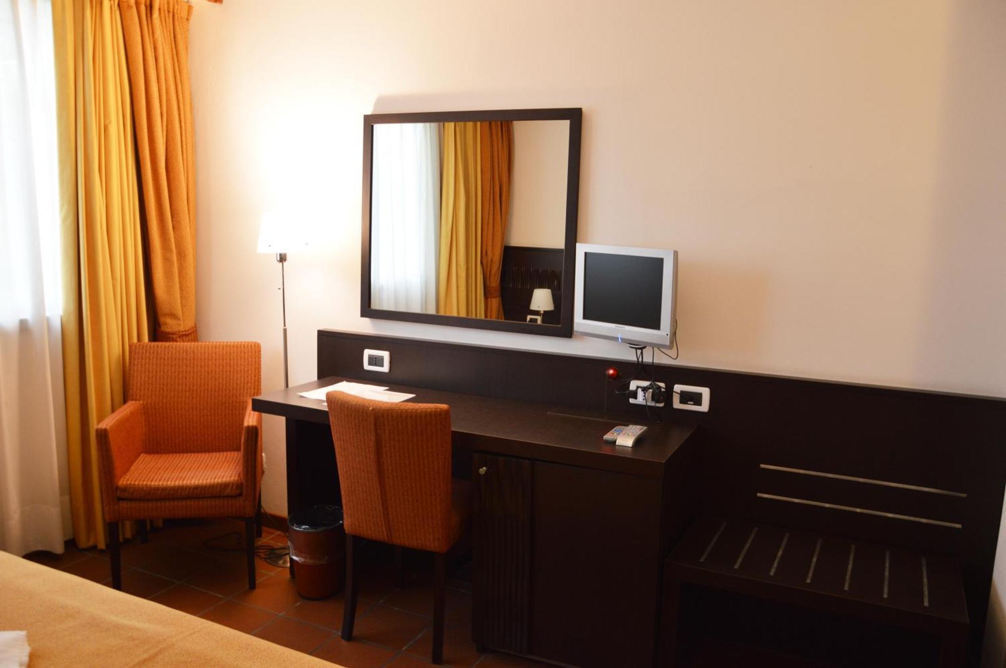 Beach Hotel Eurovil プレドーレ エクステリア 写真
