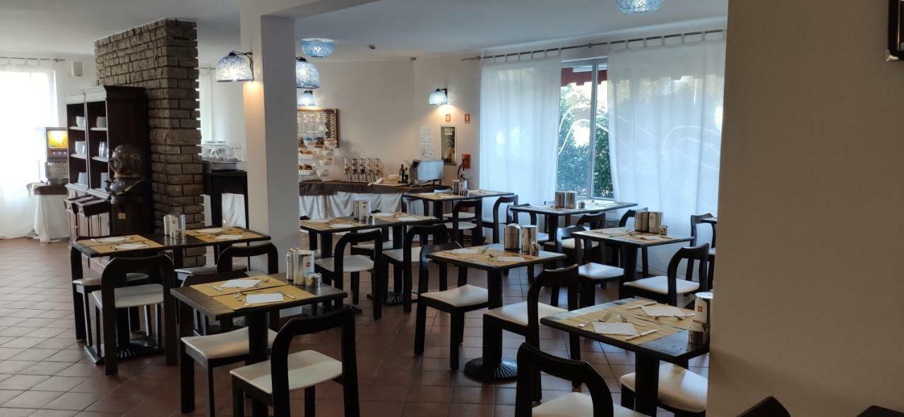 Beach Hotel Eurovil プレドーレ エクステリア 写真