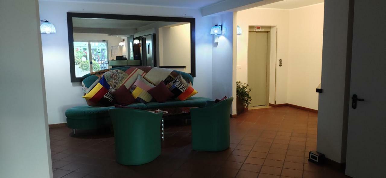 Beach Hotel Eurovil プレドーレ エクステリア 写真